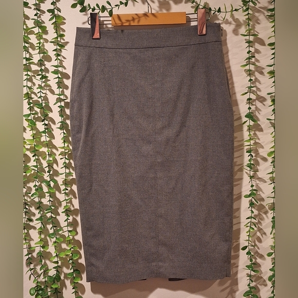RW&CO. Grey Pencil Skirt - Sz 4 - Picture 6 of 6